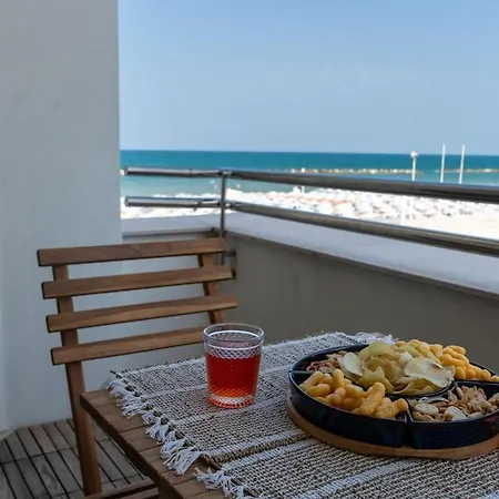 Fronte Mare Bici E Convenzionata Apartman *